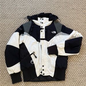 The North Face steep tech black and white retro ski jacket Womens Medium